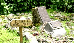 Graves of Dian Fossey and Digit